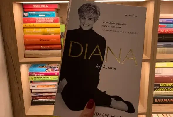 Weekendowa lektura o księżnej Dianie – polecają zakopiańscy bibliotekarze