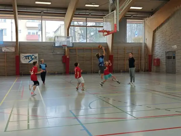 Koszykówka 3×3 w Zakopanem: Szkoła Podstawowa nr 3 najlepsza w Igrzyskach Dzieci