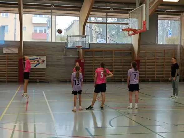 Koszykówka 3×3 w Zakopanem: Szkoła Podstawowa nr 3 najlepsza w Igrzyskach Dzieci